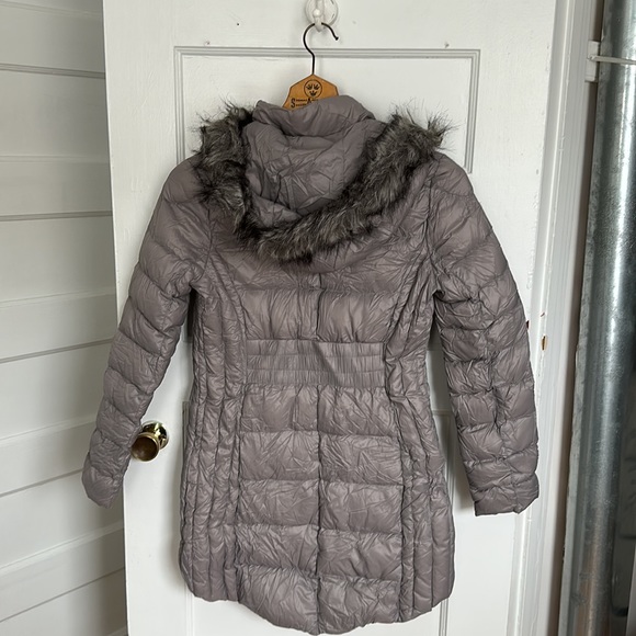 Saks 5th Ave Lightweight Packable Down Coat S - Picture 4 of 6